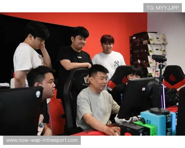 电竞教练赛后复盘与心态训练法：击碎障碍，迎接巅峰