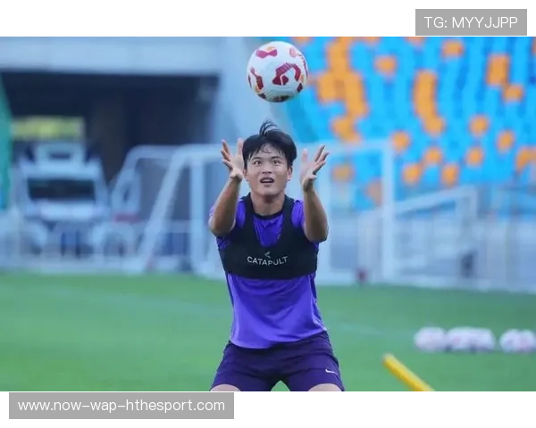 陈哲宣辱裁事件持续发酵，真相浮出水面，引发社会广泛讨论