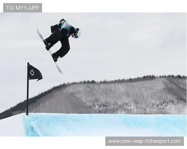 单板滑雪大师赛冠军动作难度刷新想象，单板滑雪世界冠军是谁